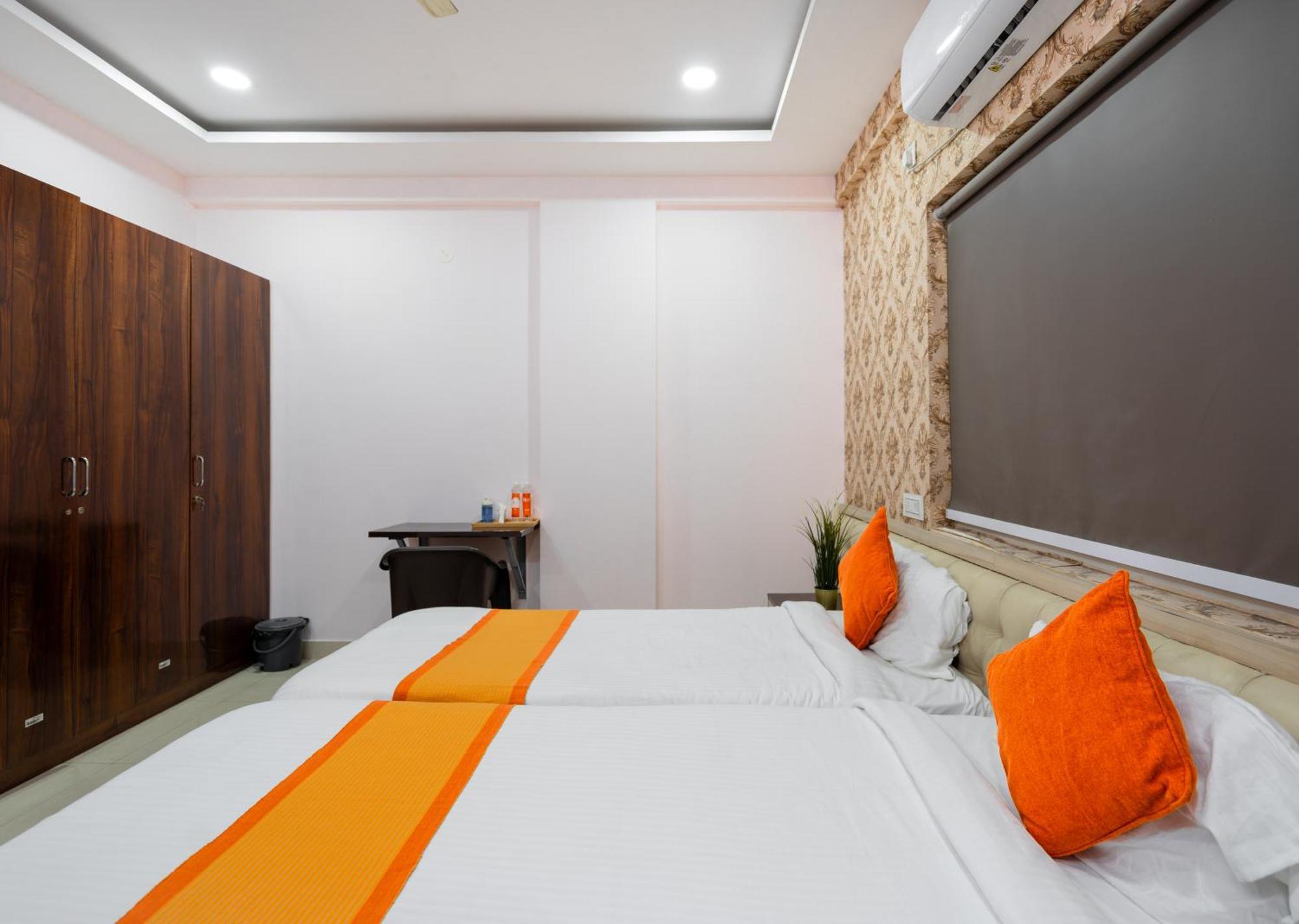 Hotel Iris At Nest à Haïdarabad Extérieur photo